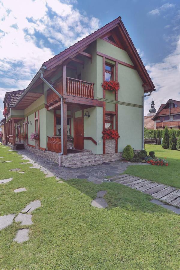 Holiday Resort Svarny Ruzomberok Exterior photo